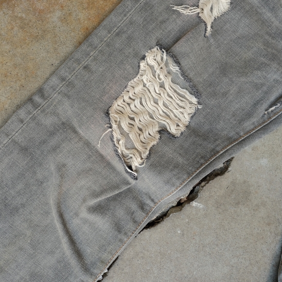 NSF Women's Straight Slouch Button Fly Distressed Jeans, Size US 4 *see meas - Picture 5 of 10